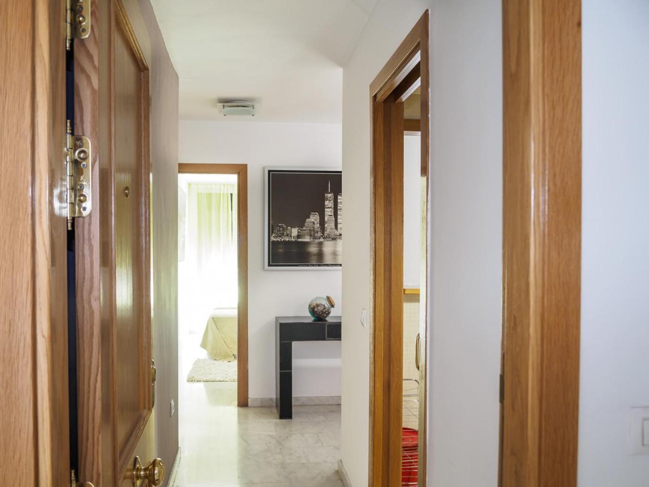 Apartamento S.Quintin Малага Екстериор снимка