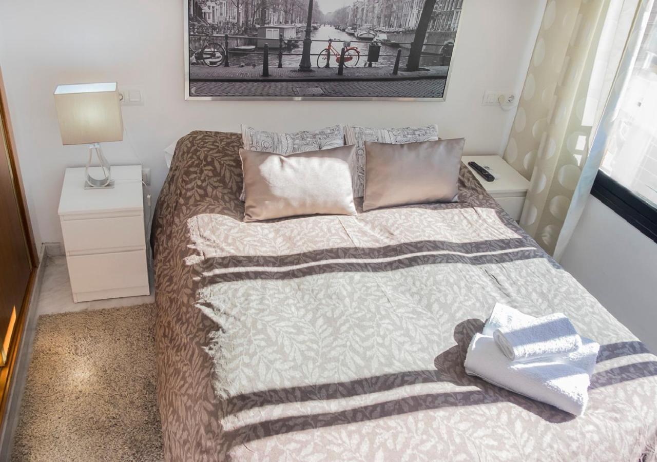 Apartamento S.Quintin Малага Екстериор снимка