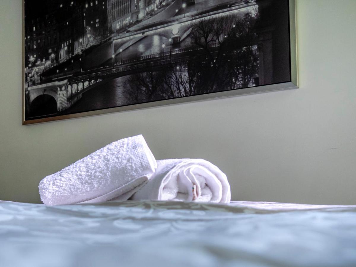 Apartamento S.Quintin Малага Екстериор снимка